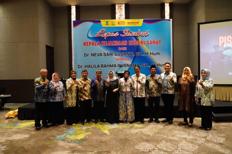 Pelaksanan Acara Lepas Sambut Kajari Garut, di Ballroom Hotel Santika, Kecamatan Tarogong Kaler, Kabupaten Garut, Senin malam (13/2/2023). (Foto: Deni Seftiana/ Diskominfo Garut)