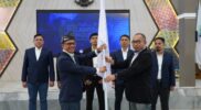 Bupati Garut, Rudy Gunawan menghadiri acara Pelantikan Pengurus Asosiasi Persatuan Sepak bola Seluruh Indonesia (PSSI) Kabupaten Garut, yang bertempat di Gedung Pendopo Garut, Kecamatan Garut Kota, Kabupaten Garut, Rabu (8/3/2023). (Foto: Deni Seftiana/ Diskominfo Garut)