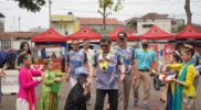 Bupati Garut, Rudy Gunawan membuka secara langsung Kompetisi Sepak Bola Piala Bupati Garut U-40 yang dilaksanakan di Lapang Sepak Bola Gelora Merdeka Kerkhof, Jalan Merdeka, Kecamatan Tarogong Kidul, Kabupaten Garut, Selasa (28/3/2023). (Foto: Deni Seftiana/ M Azi Zulhakim/ Ilham Kautsar/ Moch Ahdiansyah/ Diskominfo Garut)