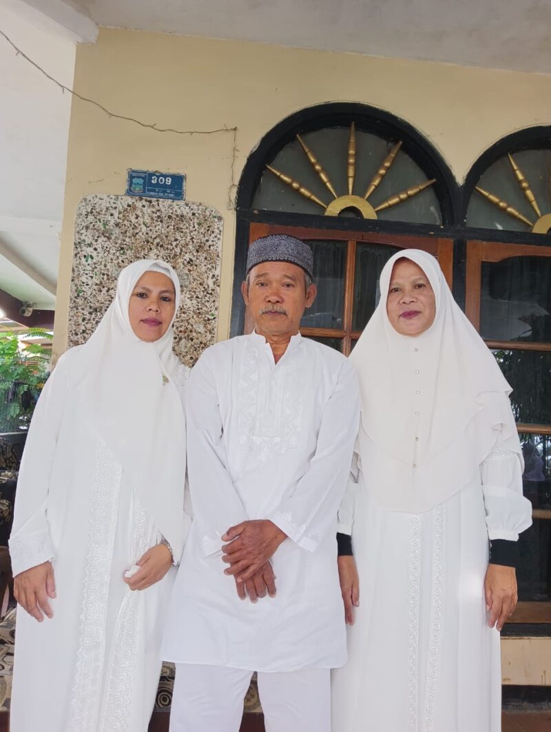Inilah sala satu calon jemaah Haji gelombang 02 asal Banjuresmi bapak Anda Suhanda dan 
 Ibu Eli Herliani
