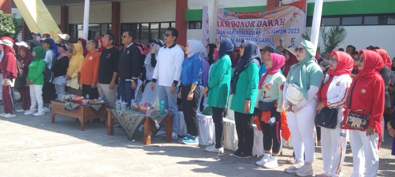 PENA GARUT.com-Garut, Dewan Koperasi Indonesia Daerah (Dekopinda) Kabupaten Garut menggelar Puncak Acara Peringatan Hari Koperasi Nasional Ke-76 Tahun 2023 dengan berbagai kegiatan menarik.