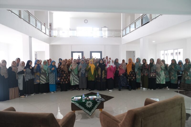 Pelaksanaan Lokakarya Pendidikan Pemilih untuk Pemilu Inklusif, Substansif, dan Bermartabat yang berlangsung di Gedung Dakwah Muhammadiyah, Jalan Pembangunan, Kecamatan Tarogong Kidul, Kabupaten Garut, Selasa (23/1/2024).