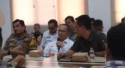 Pelaksanaan Rakor terkait Pelaksanaan Kampanye metode Rapat Umum pada Pilkada Kabupaten Garut Tahun 2024, yang dilaksanakan di Aula Kantor KPU Kabupaten Garut, Jalan Suherman, Kecamatan Tarogong Kaler, Kabupaten Garut, Rabu (13/11/2024). (Foto : M. Azi Zulhakim/Diskominfo Kab. Garut).