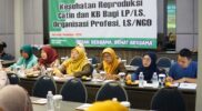 Pertemuan Kesehatan Reproduksi Calon Pengantin (Catin) dan Keluarga Berencana (KB) bagi Lintas Program/Lintas Sektor (LP/LS), Organisasi Profesi, Lembaga Swadaya Masyarakat (LSM)/NGO yang berlangsung di Ballroom Hotel Harmoni, Jalan Cipanas Baru, Kecamatan Tarogong Kaler, Kabupaten Garut, Kamis (14/11/2024).