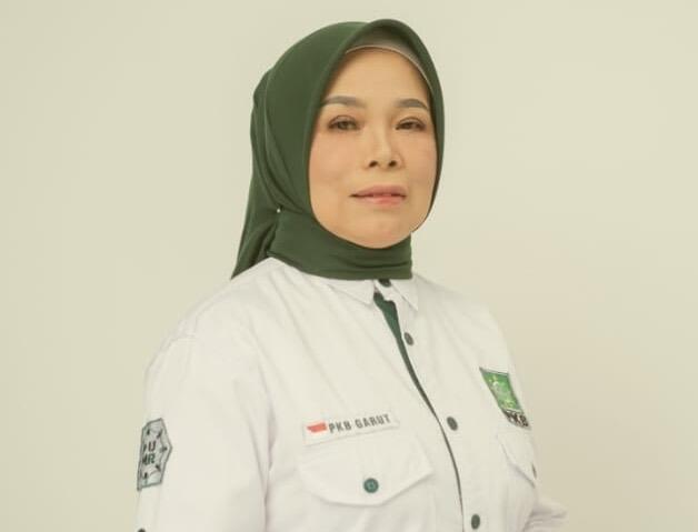 Dalam momen peringatan Hari Kartini yang jatuh pada 21 April, Anggota DPRD Kabupaten Garut dari Fraksi Partai Kebangkitan Bangsa (PKB), Ihat Solihat, menyampaikan pesan penuh makna bagi seluruh masyarakat, khususnya kaum perempuan.