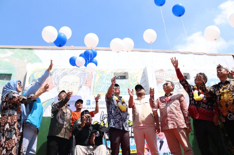 Pemerintah Kabupaten Garut kembali menunjukkan komitmennya terhadap peningkatan kualitas kesehatan generasi muda. Bupati Garut, Abdusy Syakur Amin, secara resmi meluncurkan program Cek Kesehatan Gratis (CKG) di lingkungan sekolah dasar, dimulai dari SD Muhammadiyah 5 Garut Kota yang berlokasi di Jalan Bratayudha, Kecamatan Garut Kota.Jumat(08/08/2025).