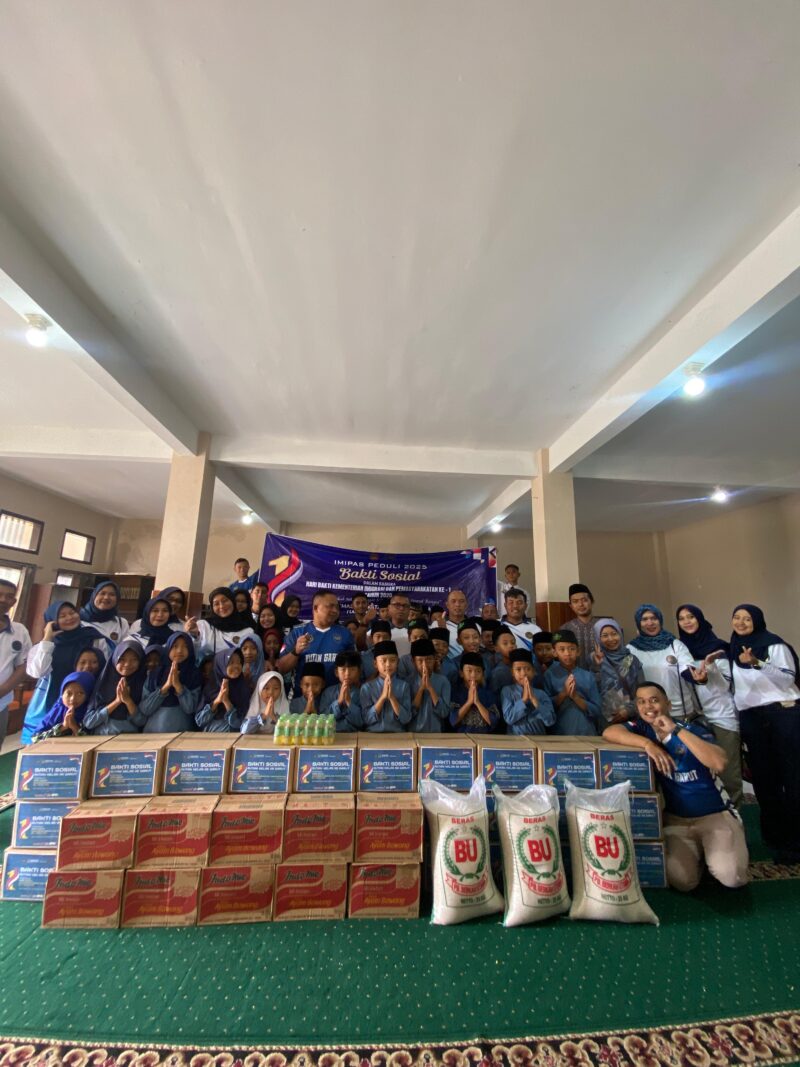 Peringatan Hari Ulang Tahun Ke-1 Kementerian Imigrasi dan Pemasyarakatan tahun 2025 disambut dengan cara berbeda oleh jajaran Pemasyarakatan se-Garut Raya. Pada Sabtu, 15 November 2025, ratusan pegawai melaksanakan rangkaian kegiatan sosial bertajuk IMIPAS Peduli 2025 yang diarahkan untuk membantu masyarakat secara langsung.