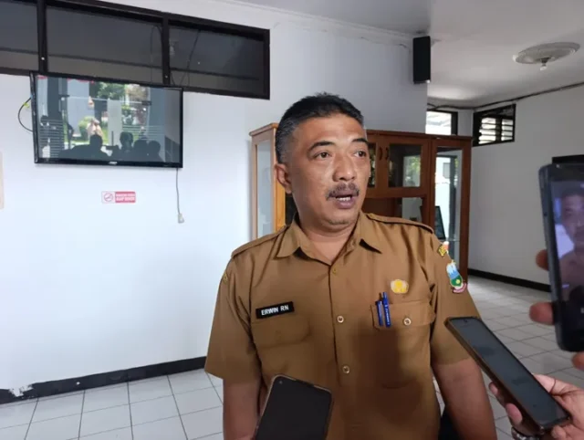 Sebanyak 22 desa persiapan hasil pemekaran di Kabupaten Garut akan segera memasuki tahapan evaluasi dan verifikasi kelayakan setelah berjalan kurang lebih satu semester. Evaluasi ini menjadi momentum penting untuk menentukan apakah desa-desa tersebut dapat ditetapkan sebagai desa definitif atau harus melanjutkan masa persiapan.