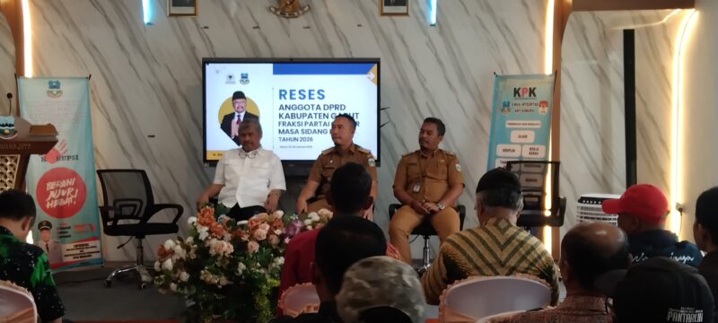 Anggota DPRD Kabupaten Garut dari Fraksi Golkar, Iman Ali Rahman, melaksanakan kegiatan reses di Desa Wanajaya, Kecamatan Wanaraja, Kabupaten Garut. Selasa (20/01/2026)