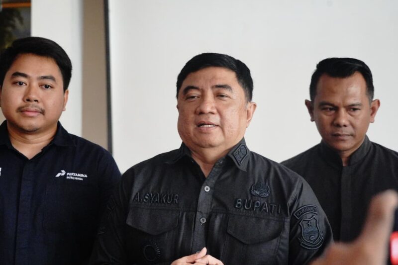 Bupati Garut, Abdusy Syakur Amin menghadiri kegiatan Halal Bihalal dan silaturahmi bersama Hiswana Migas DPC Kabupaten Garut yang digelar di kawasan Cimaragas, Kecamatan Cilawu, Kamis (26/3/2026).