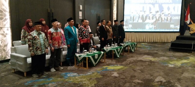 Pimpinan Daerah Muhammadiyah (PDM) Kabupaten Garut memberikan apresiasi tinggi atas terselenggaranya Sidang Terbuka Wisuda ke-22 Institut Muhammadiyah Darul Arqam (IMDA) Garut. Momentum ini dinilai sebagai langkah penting dalam perjalanan kampus menuju transformasi yang lebih besar.