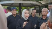 Wakil Bupati Garut, Putri Karlina, turun langsung memantau proses penertiban Pedagang Kaki Lima (PKL) di kawasan pusat pemerintahan (Pemda), Jalan Pahlawan, Kecamatan Tarogong Kidul, Kabupaten Garut, Kamis (07/05/2026).