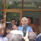 Wakil Bupati Garut, Putri Karlina, memimpin Rapat Koordinasi (Rakor) terkait rencana relokasi Pedagang Kaki Lima (PKL) yang berlokasi di sepanjang bahu jalan kantor pemerintahan daerah. Pertemuan ini berlangsung di Ruang Rapat Wakil Bupati, Sekretariat Daerah, Kecamatan Tarogong Kidul, Selasa (12/5/2026).