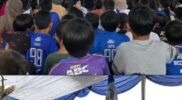 Euforia kemenangan Persib Bandung yang sukses meraih gelar juara tiga kali berturut-turut disambut meriah oleh warga Babakan Cemara, Cinunuk Hilir, Kecamatan Wanaraja, Kabupaten Garut. Masyarakat bersama para bobotoh menggelar acara nonton bareng (nobar) yang berlangsung penuh semangat dan kebersamaan.Sabtu(23/05/2026