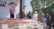 Pemerintah Provinsi Jawa Barat, Pemerintah Kabupaten Garut, dan Direktorat Jenderal Bea dan Cukai memperkuat sinergi dalam pemberantasan rokok ilegal melalui kegiatan Pemusnahan Barang Kena Cukai Ilegal yang berlangsung di Alun-Alun Garut, Kecamatan Garut Kota, Rabu (24/6/2026).
