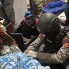 (Lapas) Kelas IIA Garut menggelar razia gabungan bersama Aparat Penegak Hukum (APH) pada malam hari sebagai langkah konkret memperkuat deteksi dini terhadap potensi gangguan keamanan dan ketertiban di lingkungan pemasyarakatan. Kegiatan tersebut melibatkan unsur TNI, Polri, Badan Narkotika Nasional Kabupaten (BNNK), serta pegawai Balai Pemasyarakatan (Bapas) Garut.